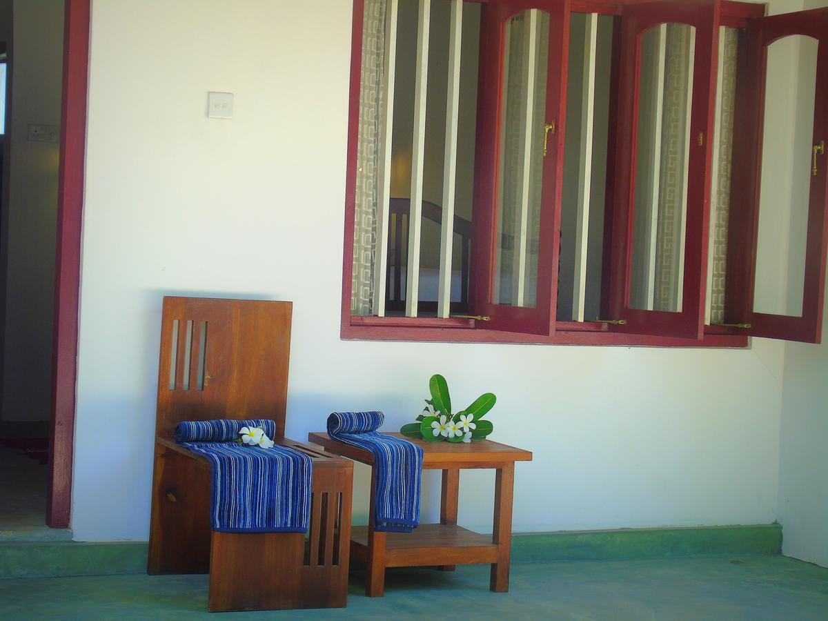 Talalla Coconut Hotel Buitenkant foto
